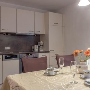 Apartament w piwnicy